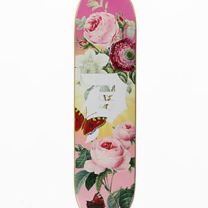 PRIMITIVE P Vase Deck