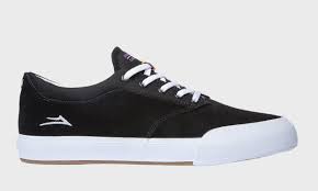 Wilkins – Black Suede (US 12))